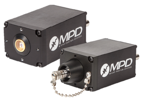 光子计数检测器模块（PMD）